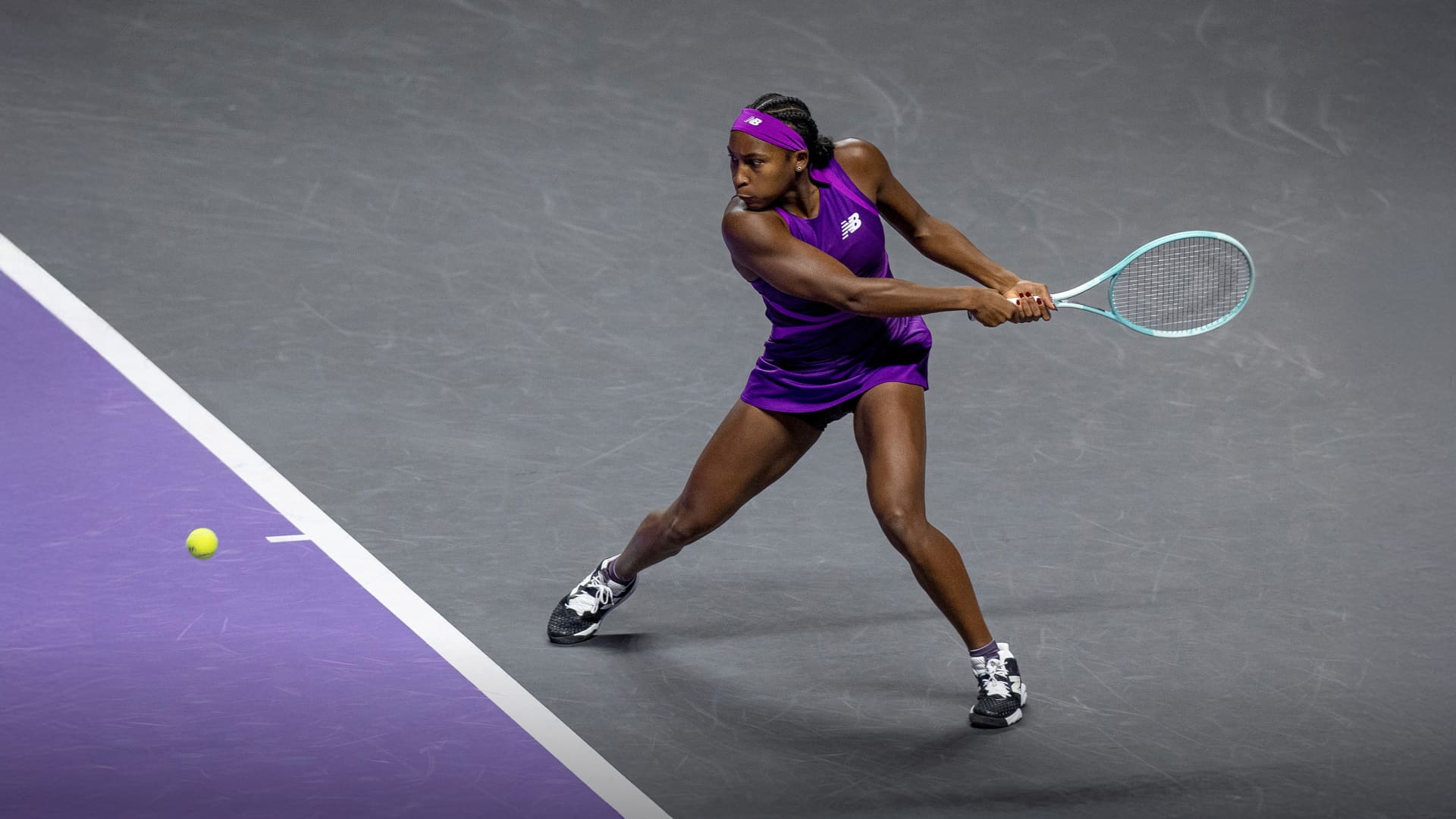 仅显示出她 仅显示出她